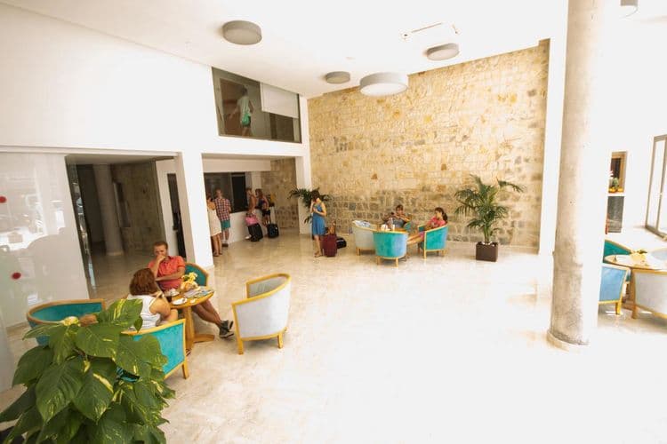 Amic Gala Hotel