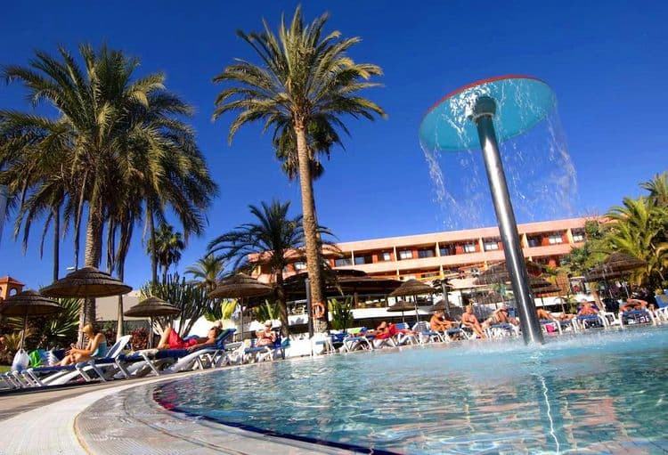 La Siesta Hotel