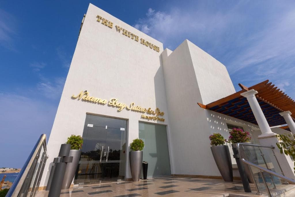 NAAMA BAY SUITES & SPA +18