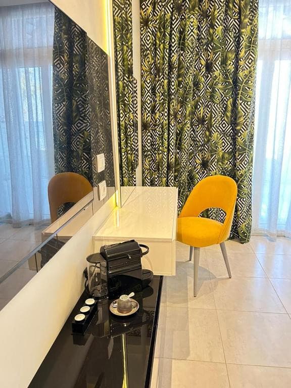 NAAMA BAY SUITES & SPA +18