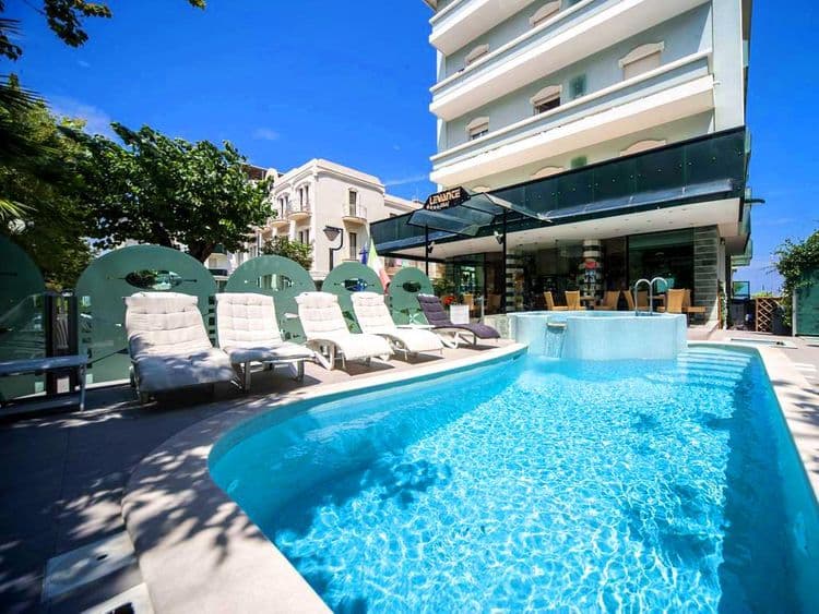Levante Hotel