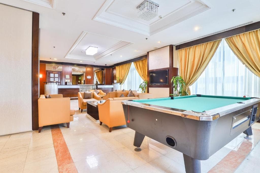 Hallmark Hotel