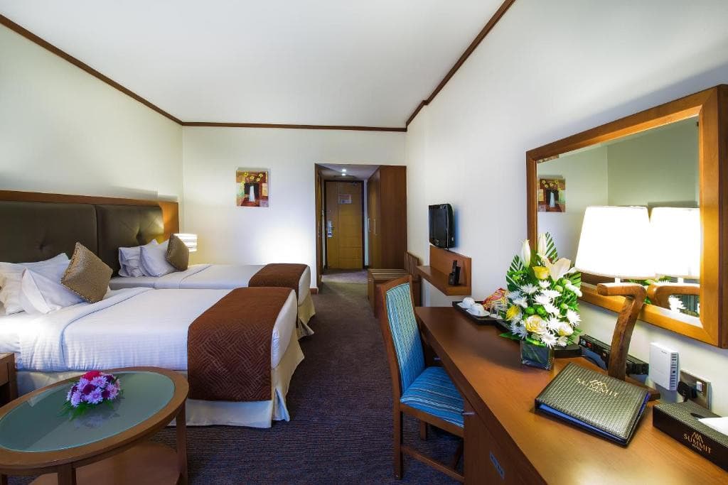 Hallmark Hotel