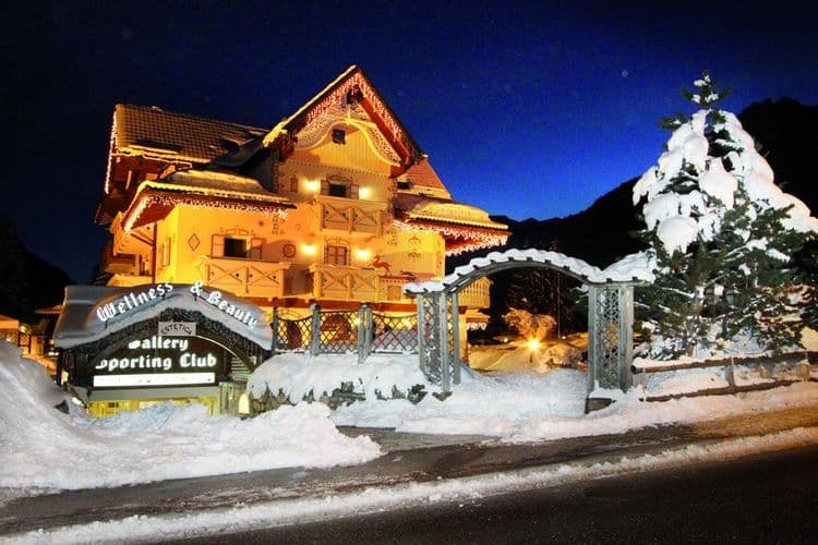 Soreghes Gran Chalet Hotel & Club