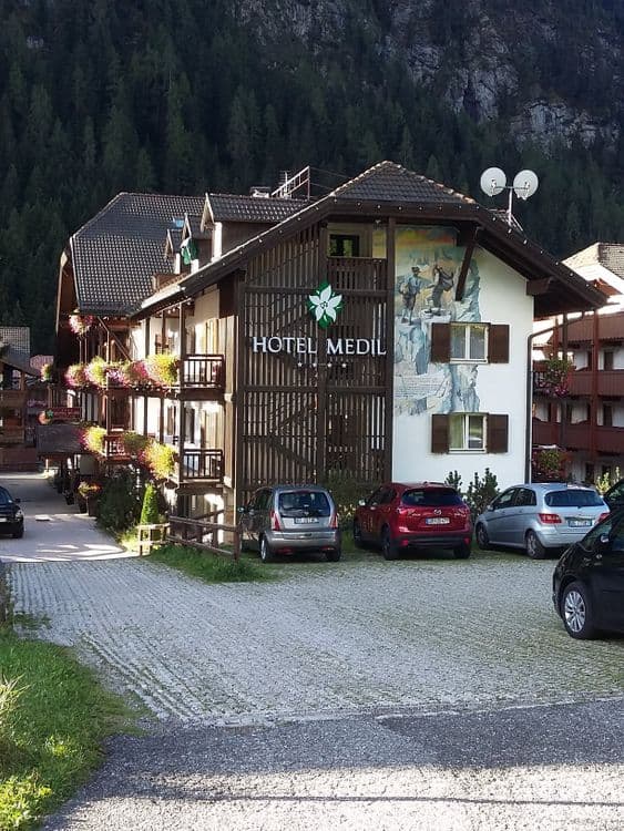 Medil Hotel