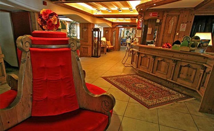 Medil Hotel