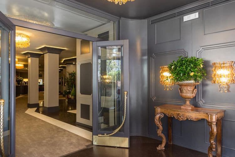 Grand Hotel Beverly Hills