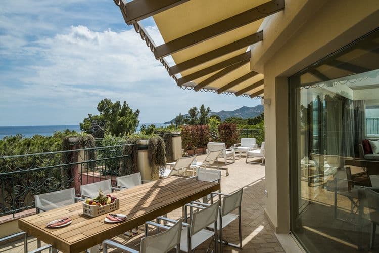 Forte Village Resort - Il Castello Hotel