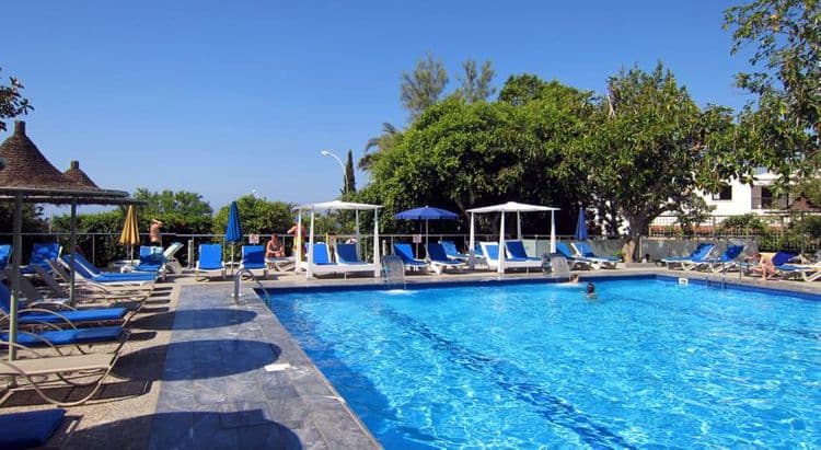 Marina Hotel