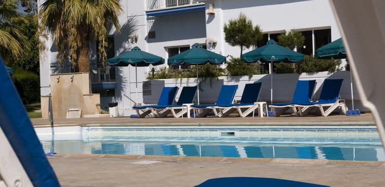 Blue Crane Hotel Apartments