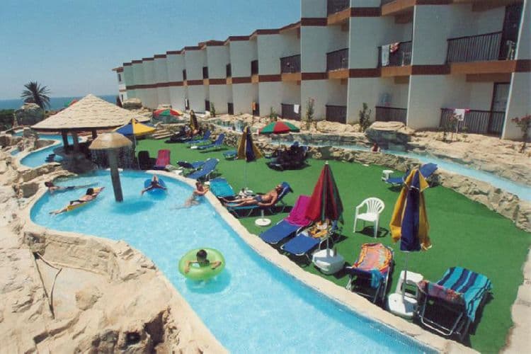 Avlida Hotel