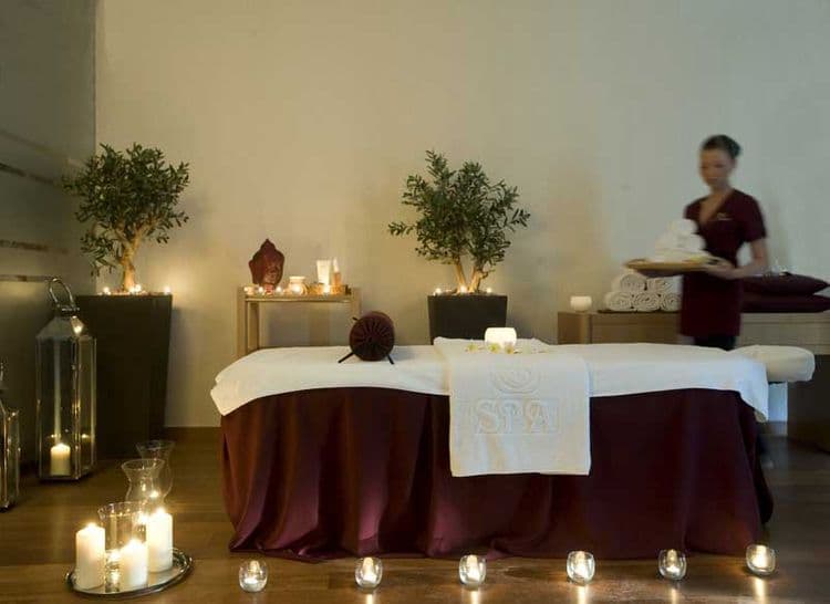 Athena Beach Hotel