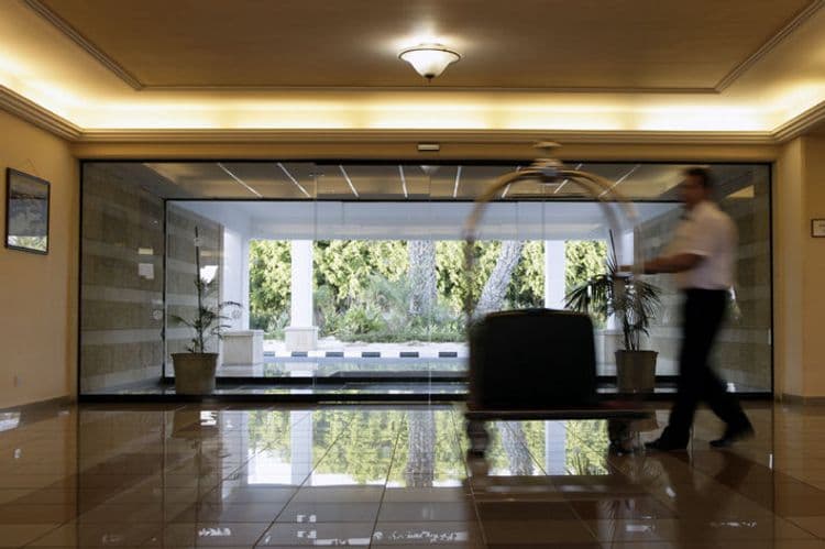 Avanti Hotel