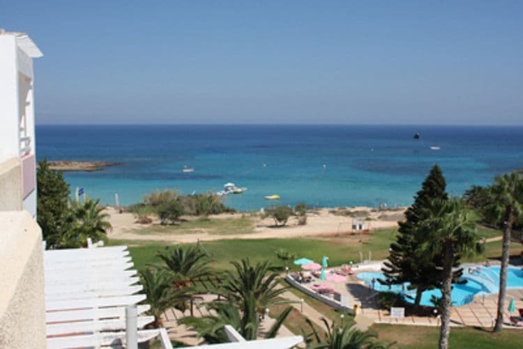 Astreas Beach