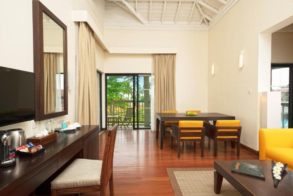 Club Hotel Dolphin