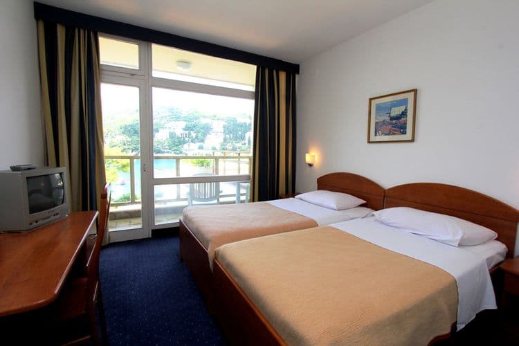 Vis Hotel