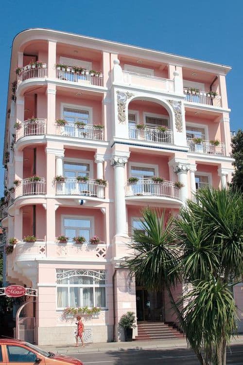 Mozart Hotel