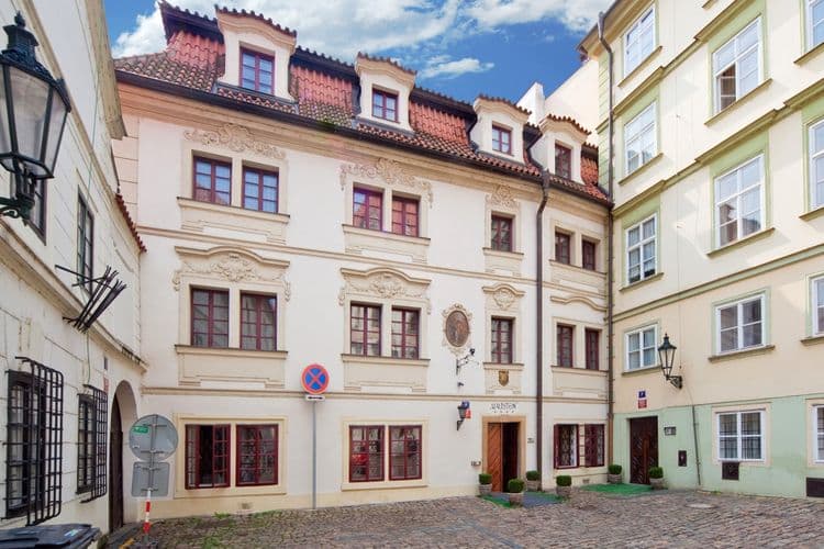 Waldstein Hotel