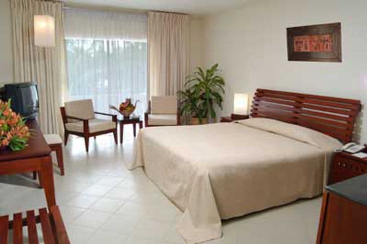 Riverina Hotel