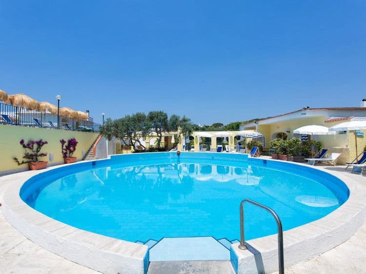 La Scogliera Hotel