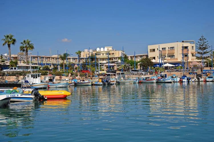 Limanaki Beach Hotel
