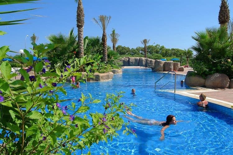Nissiana Hotel