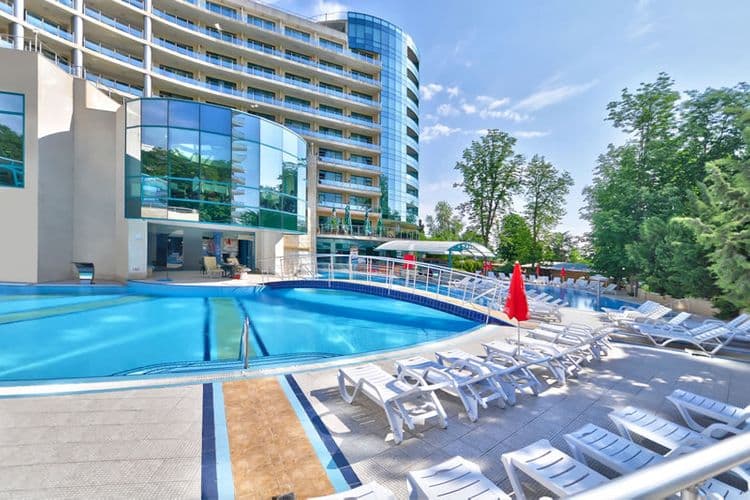 Marina Grand Beach Hotel