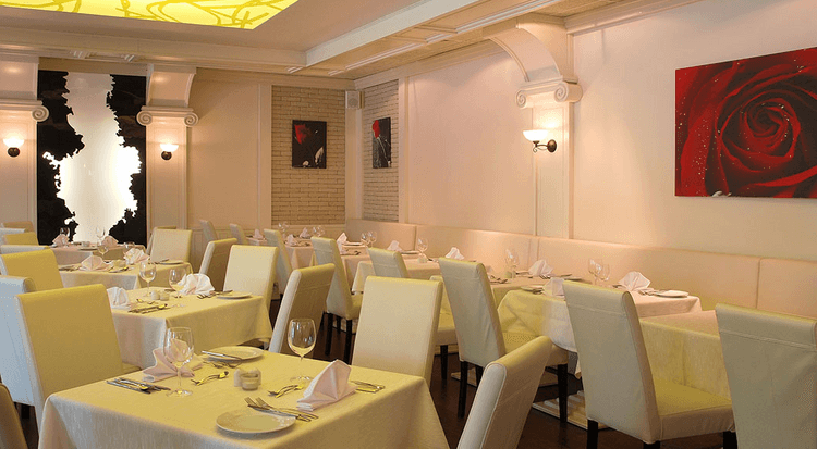 Grifid Arabella Hotel