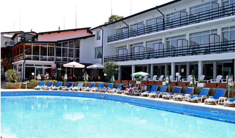 Kini Park Hotel
