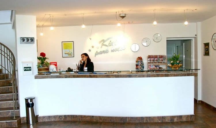 Kini Park Hotel