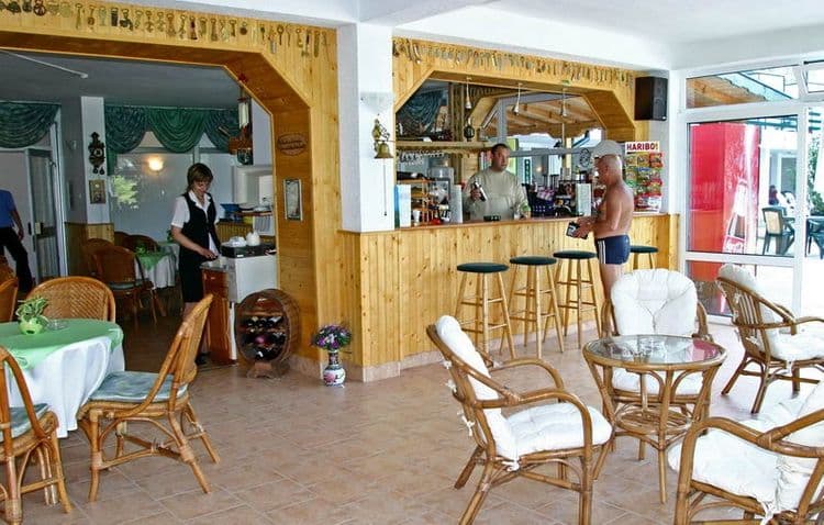 Kini Park Hotel