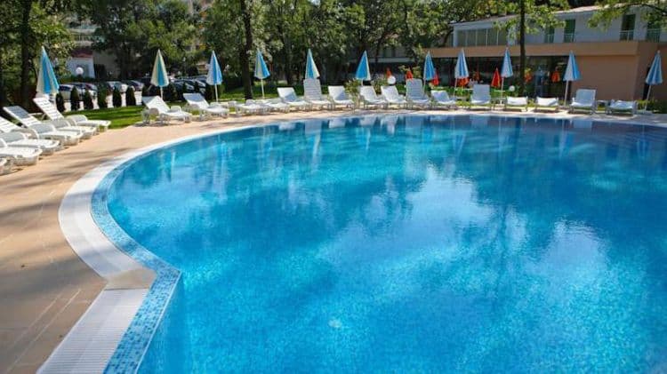 Yunona Hotel