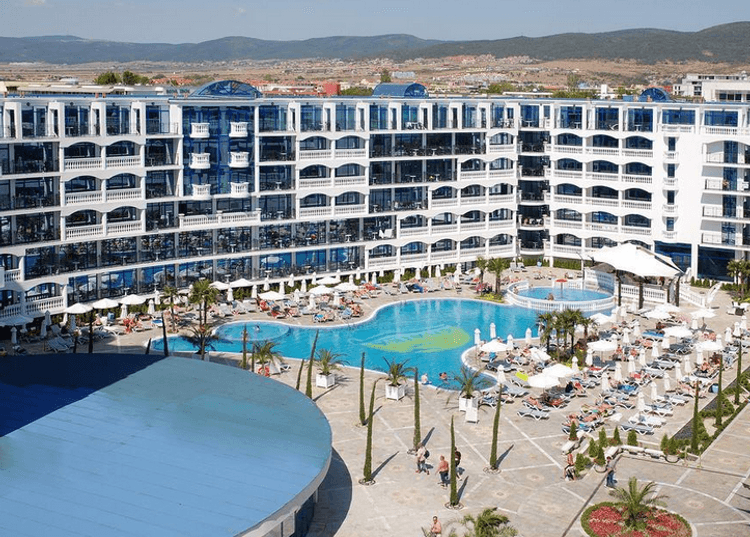 Chaika Beach Resort