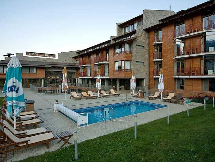 Platinum Hotel & Casino