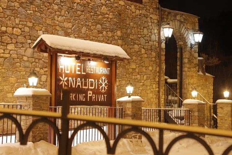 Naudi Hotel
