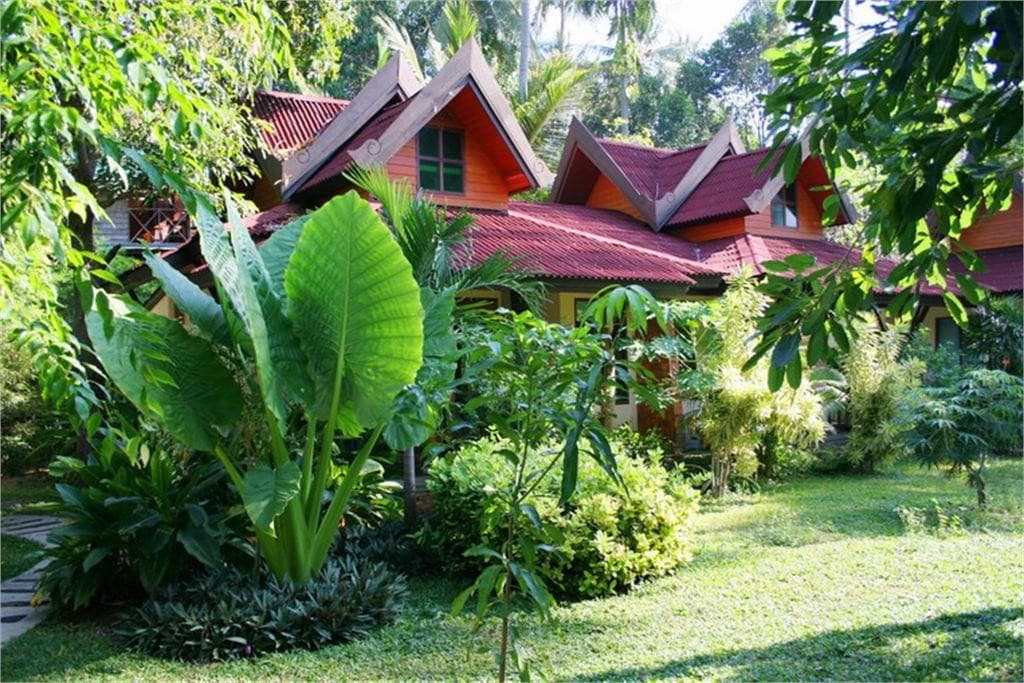Sunrise Tropical Resort