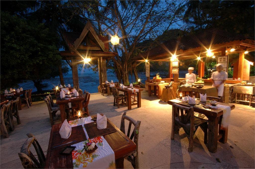 Sunrise Tropical Resort
