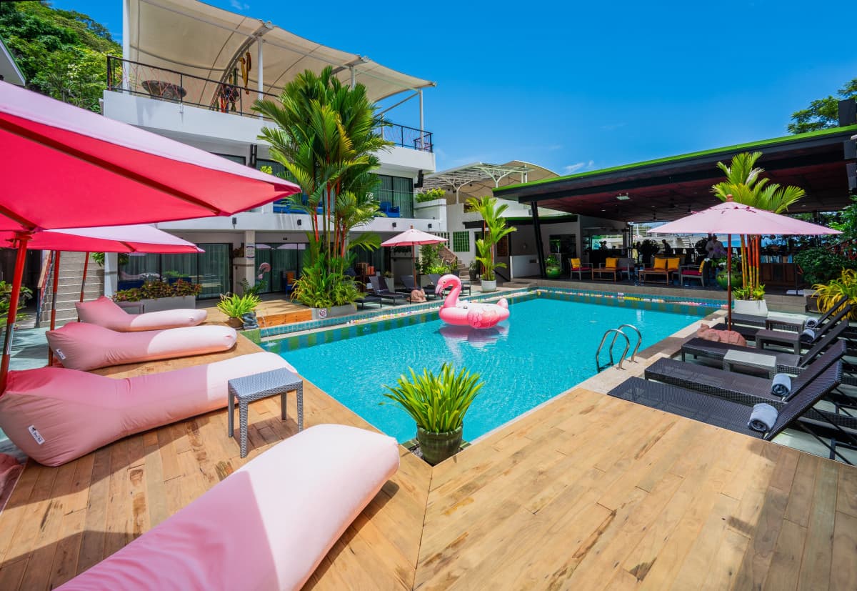 CC`S HIDEAWAY
