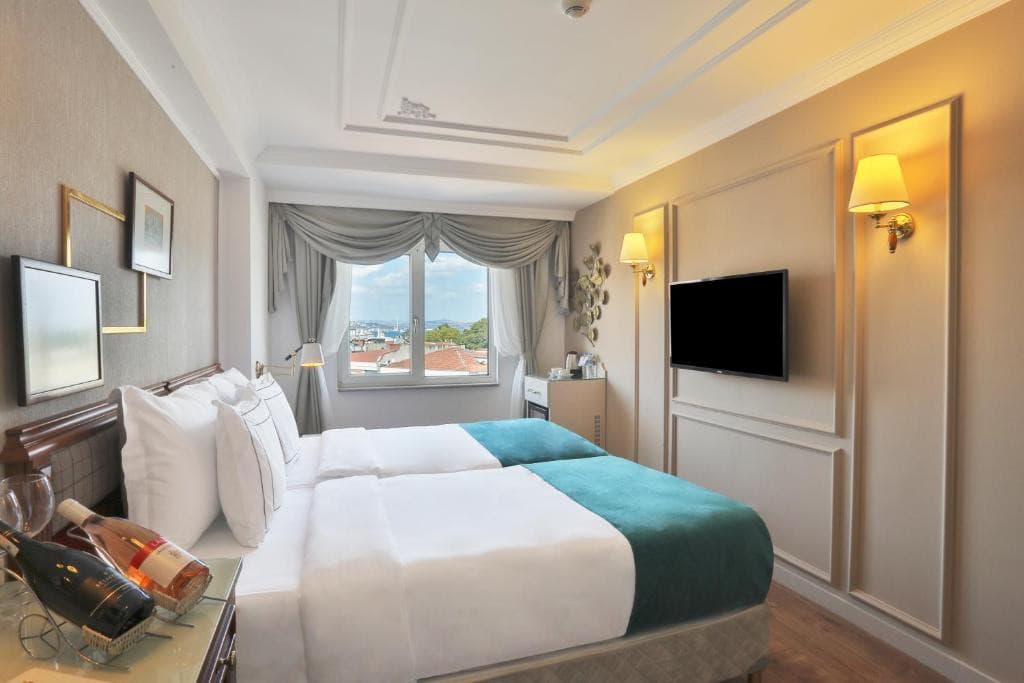 ORIENT EXPRESS HOTEL