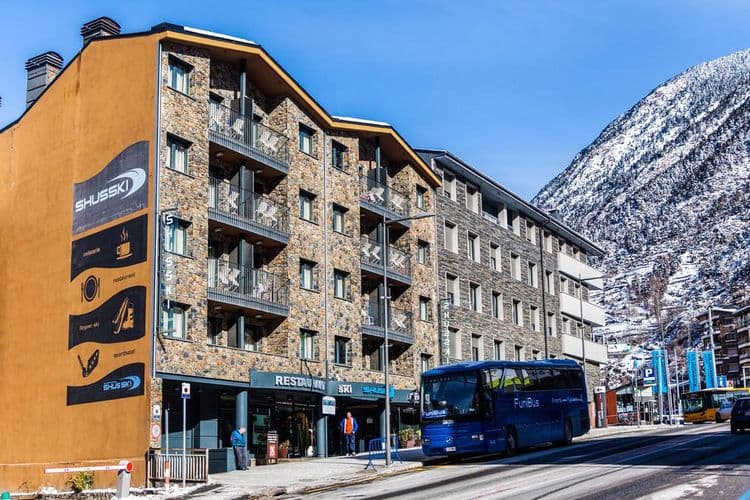 Shusski Aparthotel