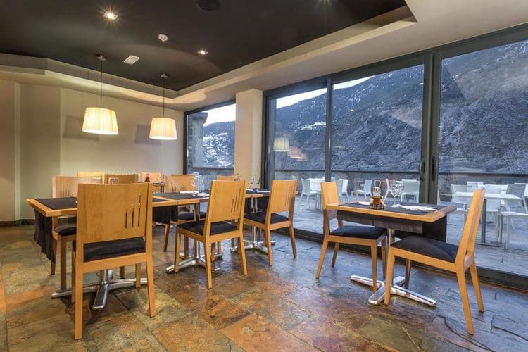 Shusski Aparthotel