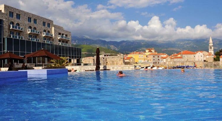 Avala Resort & Villas