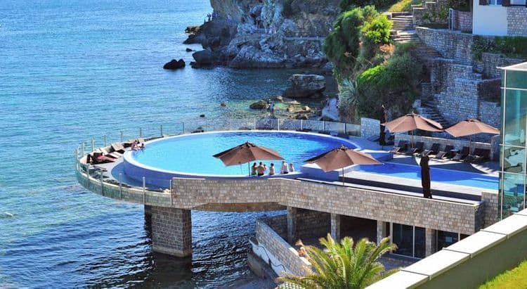 Avala Resort & Villas