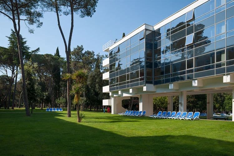 Eden Hotel