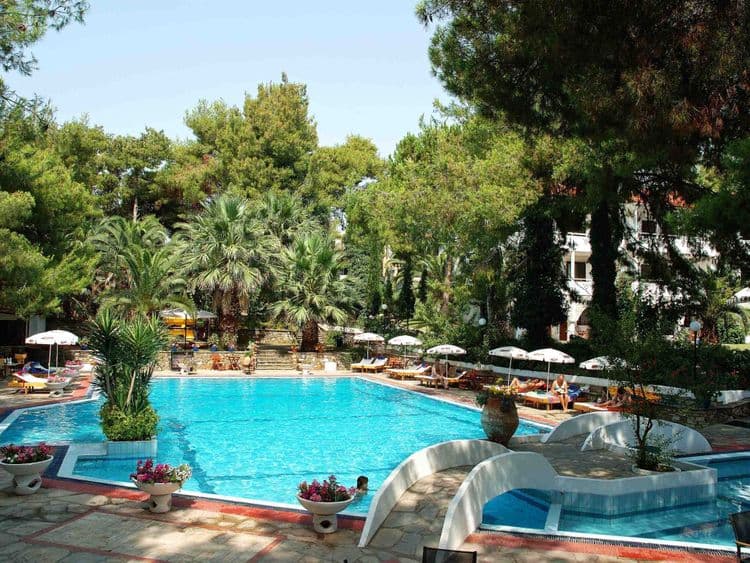 Porfi Beach Hotel
