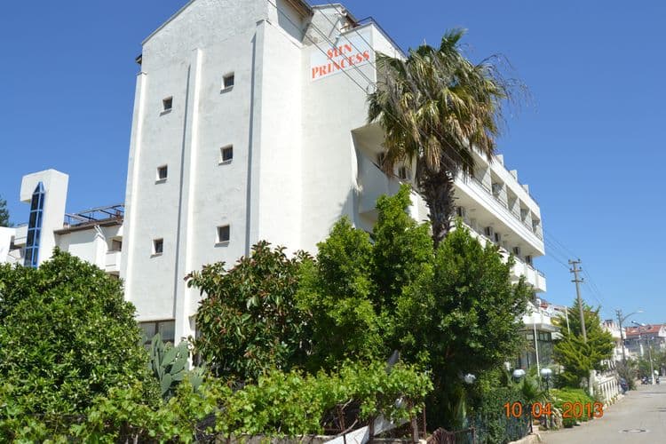 Sun Princess Hotel