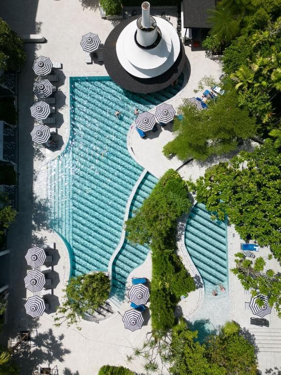 Royal Paradise