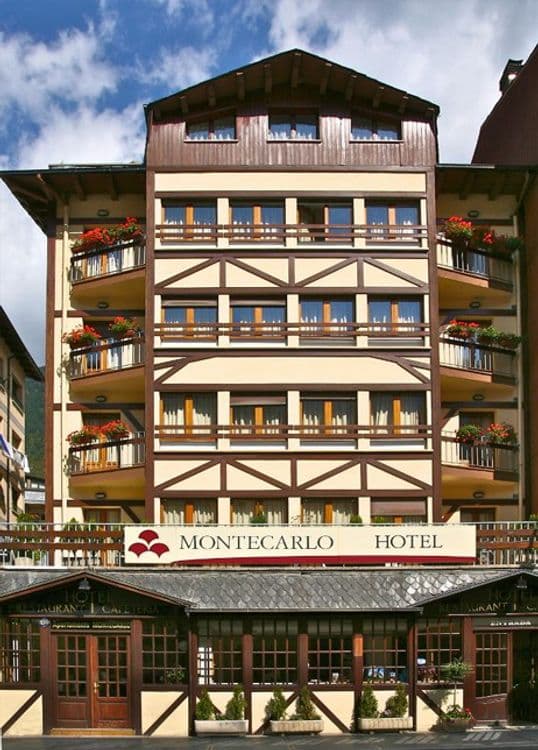 Montecarlo Hotel