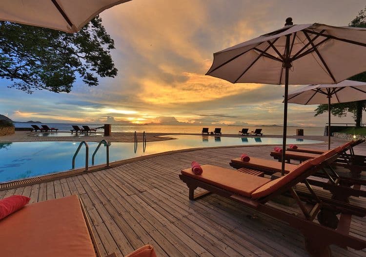 Sunset Park Resort & Spa
