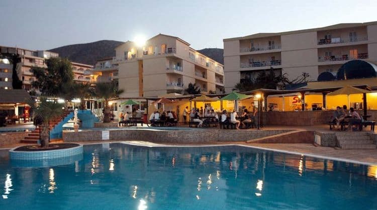 Eri Beach & Village